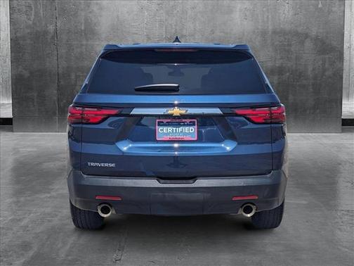 2023 Chevrolet Traverse LS