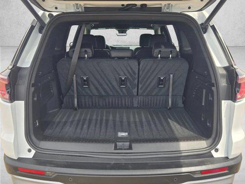 Summit White 2026 GMC Acadia Elevation FWD