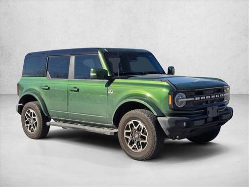 2024 Ford Bronco Outer Banks