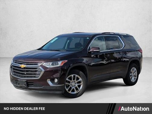 Black Currant Metallic 2018 Chevrolet Traverse LT Cloth