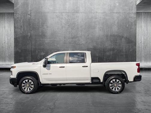 2025 Chevrolet Silverado 2500 Custom