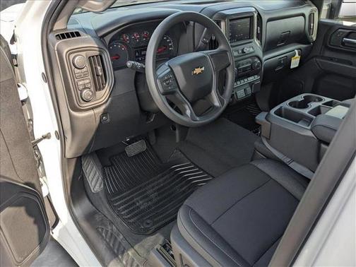 2025 Chevrolet Silverado 2500 Custom