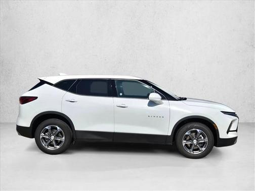 Summit White 2025 Chevrolet Blazer 2LT