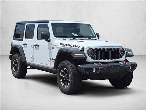 Bright White Clearcoat 2025 Jeep Wrangler Rubicon