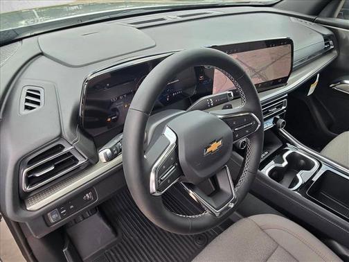 Sterling Gray Metallic 2026 Chevrolet Traverse LT
