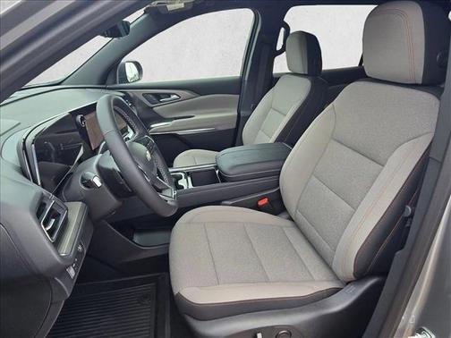 Sterling Gray Metallic 2026 Chevrolet Traverse LT