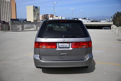 Mesa Beige Metallic 2000 Honda Odyssey EX