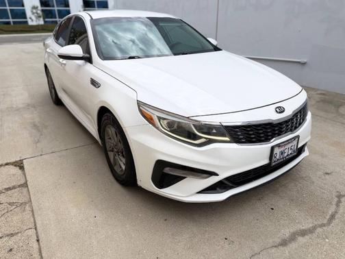 Snow White Pearl 2019 Kia Optima LX