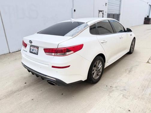 Snow White Pearl 2019 Kia Optima LX