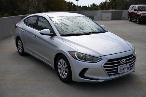 Symphony Silver 2018 Hyundai ELANTRA SE