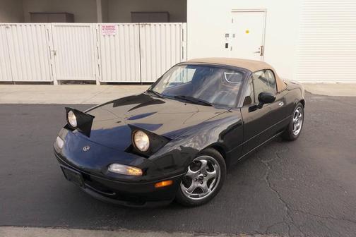 Brilliant Black 1993 Mazda MX-5 Miata Limited Edition