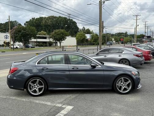 2015 Mercedes-Benz C-Class C 300 4dr Sedan