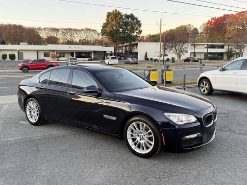 2015 BMW 750 I