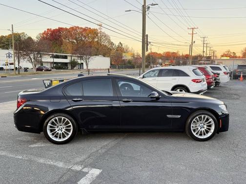 2015 BMW 750 I