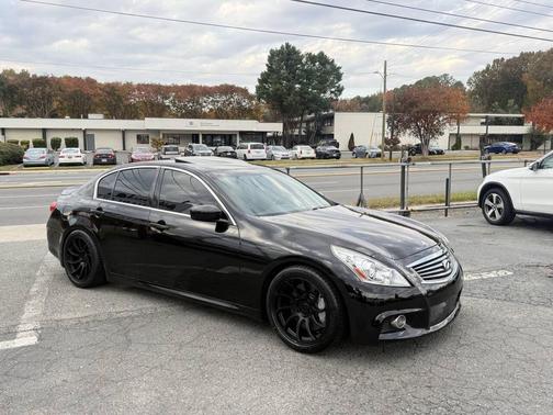 2012 INFINITI G37 Sport