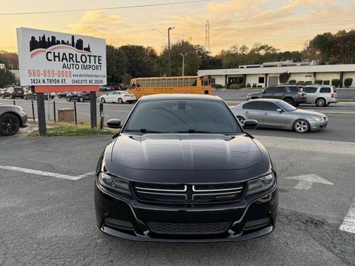 2015 Dodge Charger SE