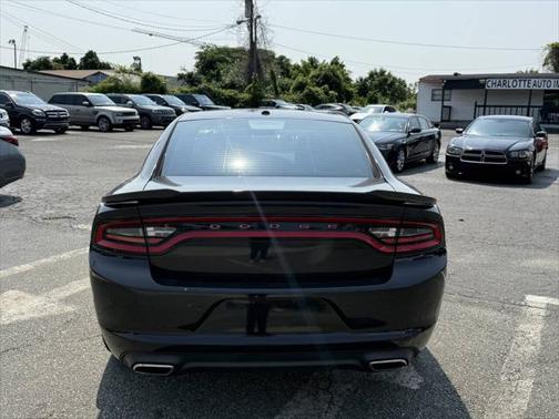 2015 Dodge Charger SE