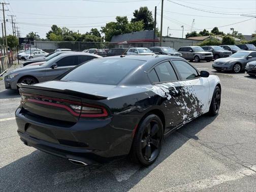2015 Dodge Charger SE