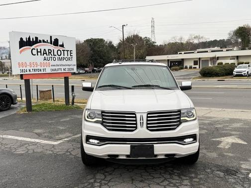 2017 Lincoln Navigator Select