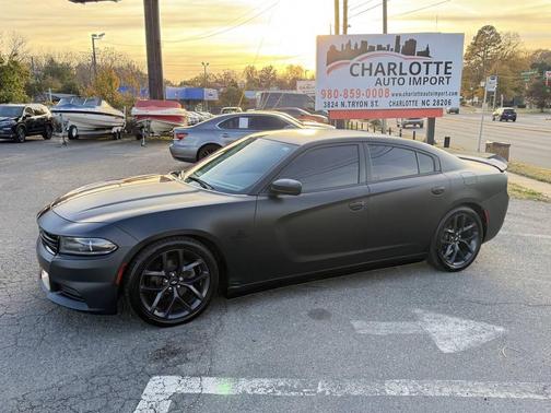 2019 Dodge Charger SXT