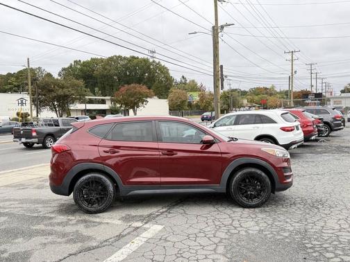 2019 Hyundai TUCSON SE