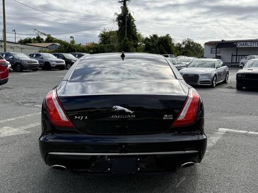 2016 Jaguar XJ XJL Portfolio