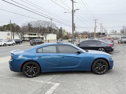 2020 Dodge Charger SXT