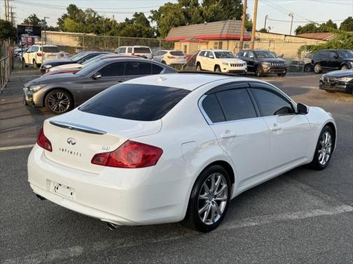 2012 INFINITI G37 Journey