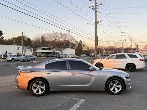 2018 Dodge Charger SXT Plus