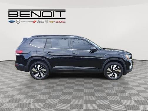 2024 Volkswagen Atlas 2.0T SE W/ TECHNOLOGY