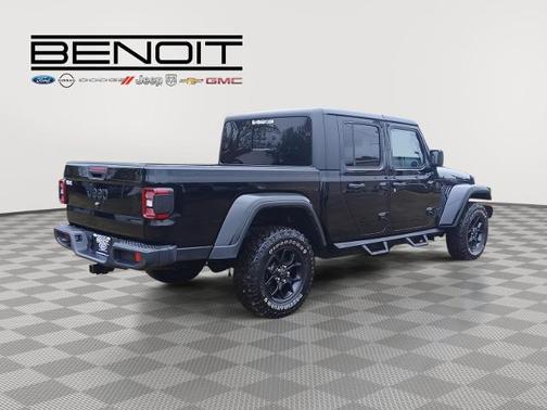 2024 Jeep Gladiator SPORT