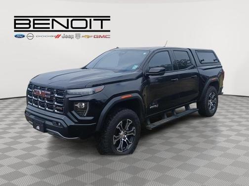 2024 GMC Canyon AT4