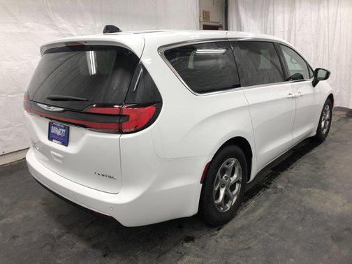 2024 Chrysler Pacifica Limited