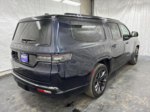 Midnight Sky 2025 Jeep Grand Wagoneer L Series III Obsidian 4x4