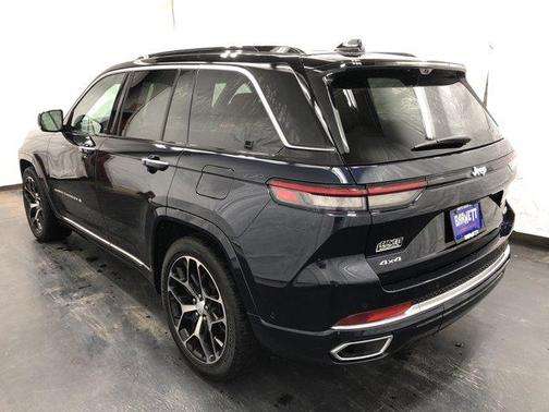 2024 Jeep Grand Cherokee Summit