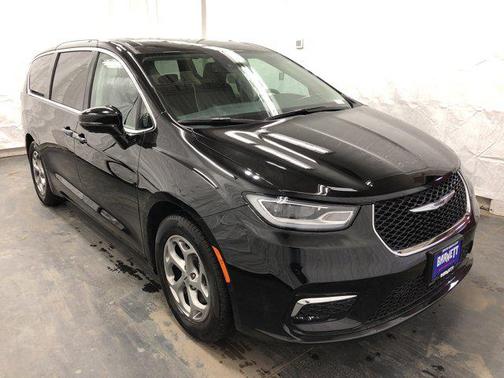 2024 Chrysler Pacifica Limited