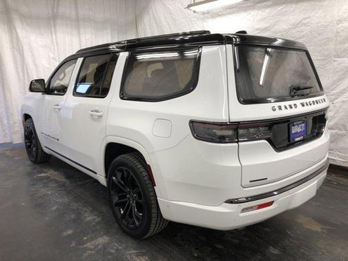 2022 Jeep Grand Wagoneer Series II Obsidian 4x4