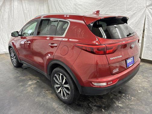 Hyper Red 2018 Kia Sportage EX