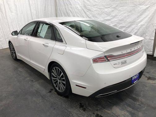 2017 Lincoln MKZ Premiere