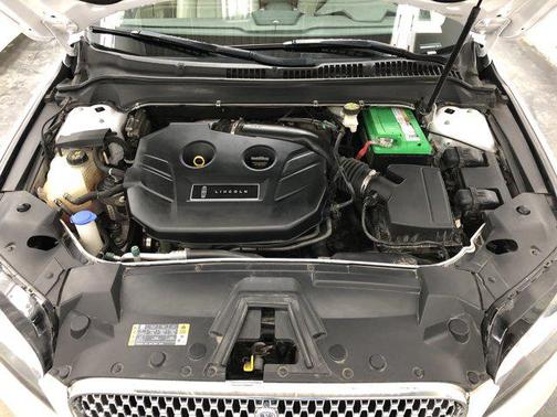 2017 Lincoln MKZ Premiere