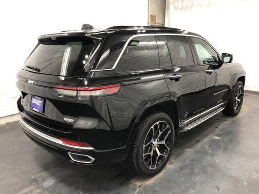 2024 Jeep Grand Cherokee Summit