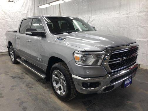 Billet Silver Metallic Clearcoat 2022 RAM 1500 Big Horn/Lone Star