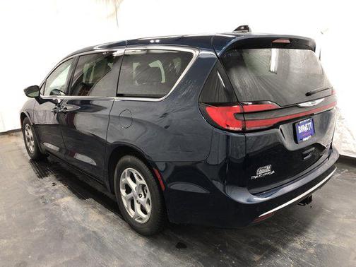 2024 Chrysler Pacifica Limited