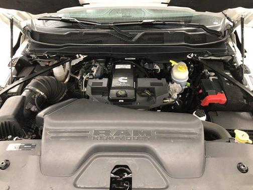 2024 RAM 3500 Limited Crew Cab 4x4 8' Box