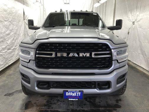 Billet Silver Metallic Clearcoat 2022 RAM 2500 Big Horn Crew Cab 4x4 6'4' Box