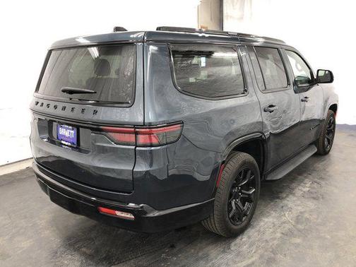 2024 Jeep Wagoneer Series II Carbide 4x4