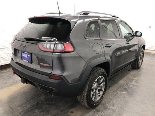 Granite Crystal Metallic Clearcoat 2021 Jeep Cherokee Trailhawk