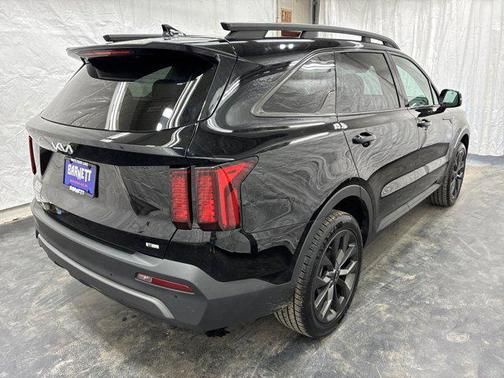 Ebony Black 2023 Kia Sorento EX