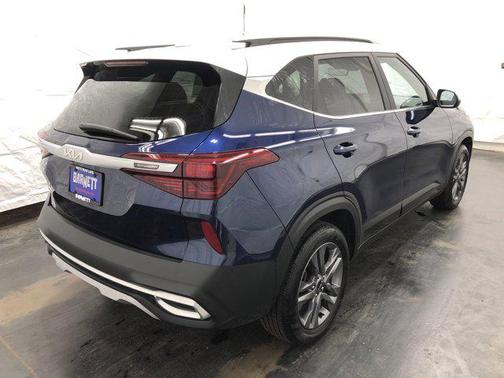 2023 Kia Seltos S