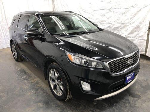 2016 Kia Sorento SX